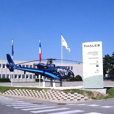 Hyper Centre De - Studette 47 * Valence (Drome)